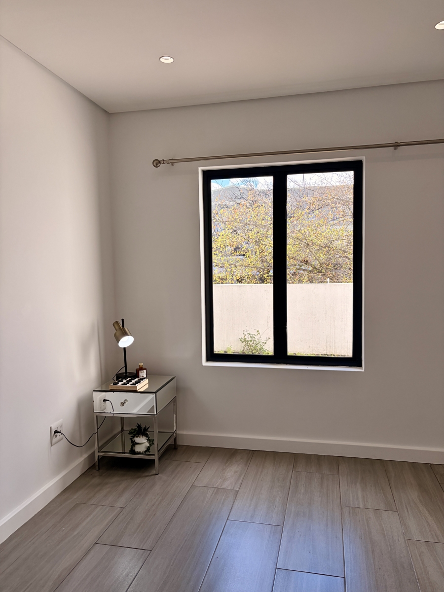 2 Bedroom Property for Sale in La Colline Western Cape